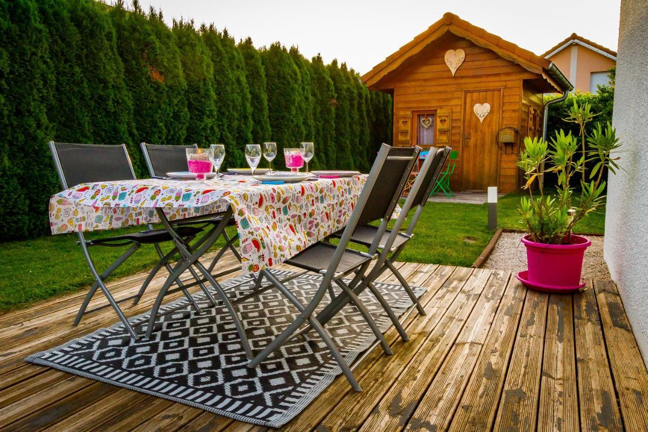 Maison Moderne A La Campagne Le Valdahon Bagian luar foto