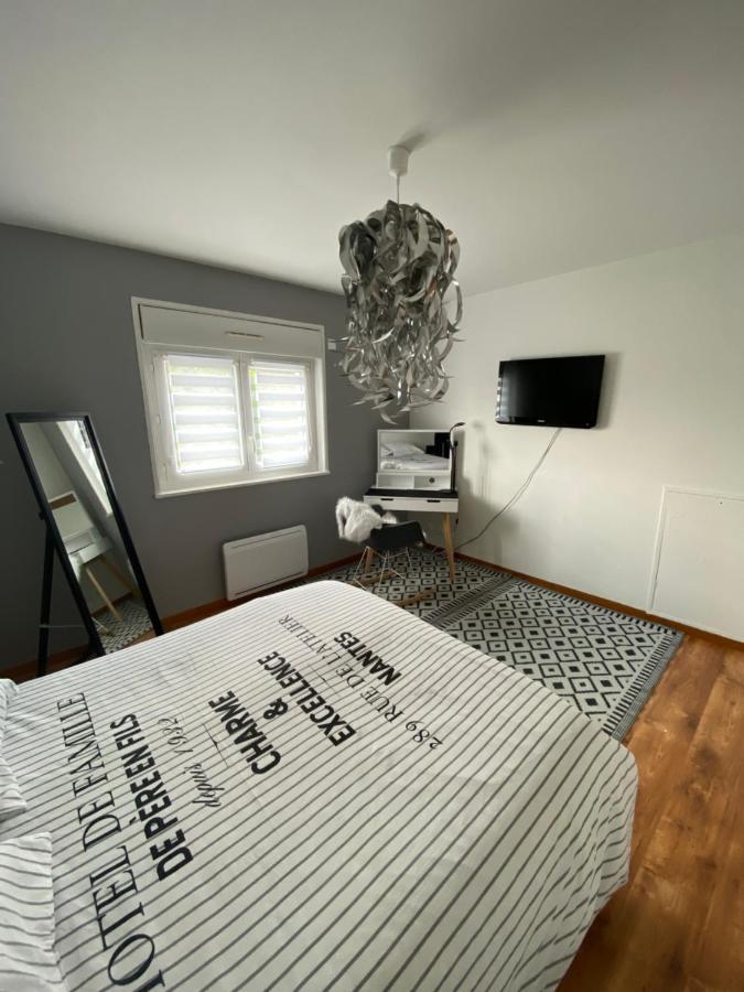 Maison Moderne A La Campagne Le Valdahon Bagian luar foto